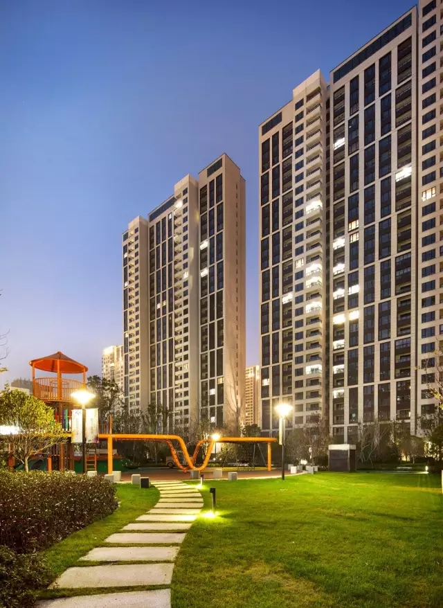 上海瑞虹新城九号地块·怡庭，，，*获得奖项：提名奖-栖身修建类